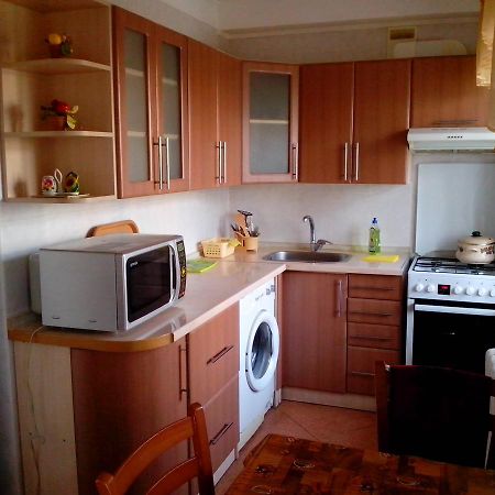 Апартаменти Comfortable Flat Near Dnieper & 12 Min. Of Centre Київ Екстер'єр фото