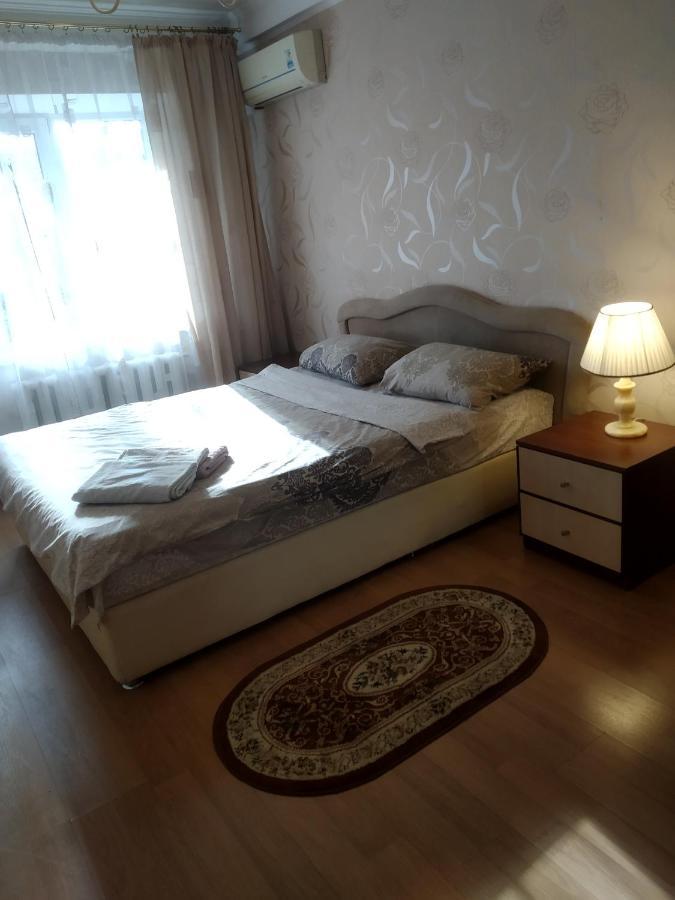 Апартаменти Comfortable Flat Near Dnieper & 12 Min. Of Centre Київ Екстер'єр фото